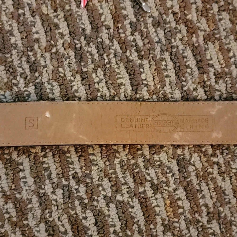 Fossil Leather Belt Size Small 26-30 inch